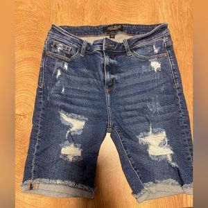 Judy blue shorts